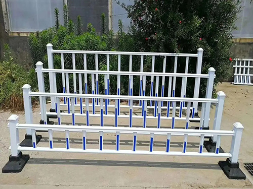 北京中田公路段市政道路護欄安裝圖片2
